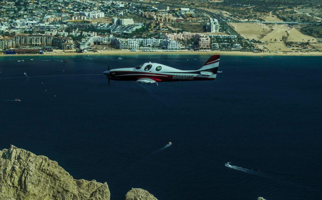 2015 LANCAIR EVOLUTION Photo 6