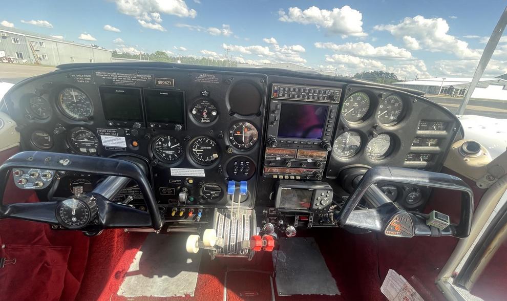 1966 PIPER TWIN COMANCHE Photo 5