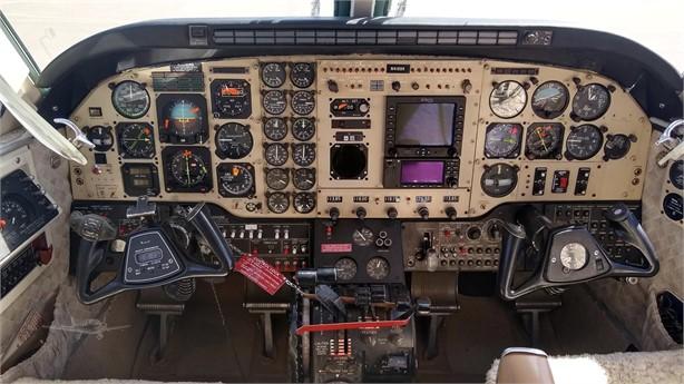 1978 BEECHCRAFT KING AIR C90 Photo 5