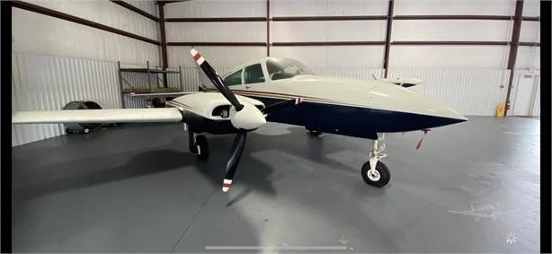 1977 CESSNA T310R Photo 3