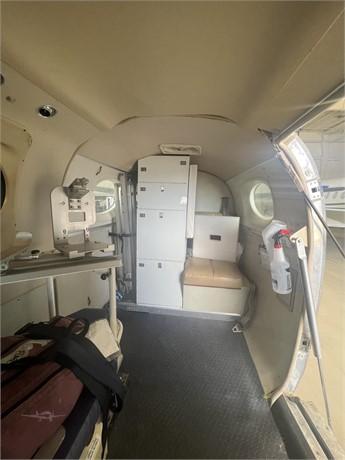 1994 BEECHCRAFT KING AIR C90B Photo 3