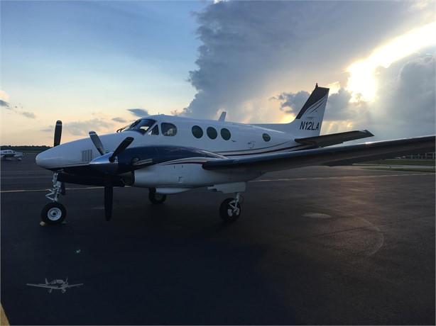 1973 BEECHCRAFT KING AIR E90 Photo 2