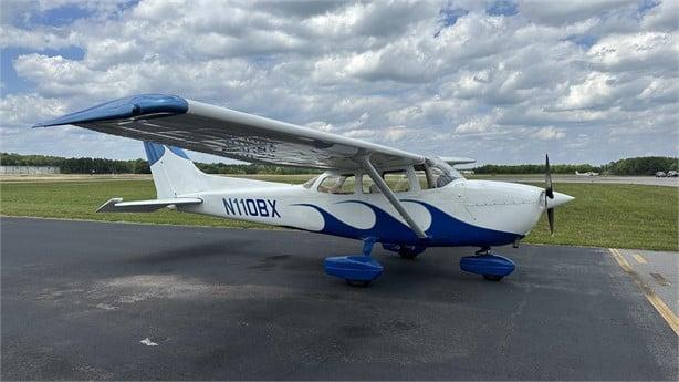 1974 CESSNA 172M SKYHAWK Photo 2