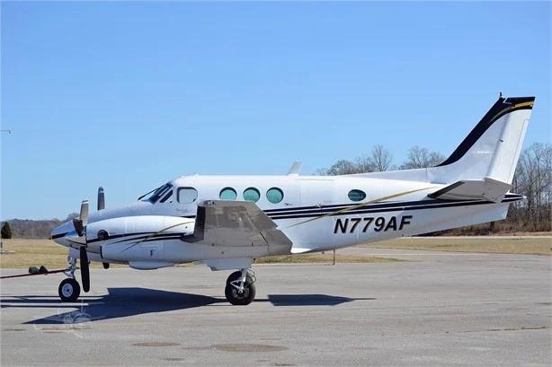 1973 BEECHCRAFT KING AIR E90 Photo 2