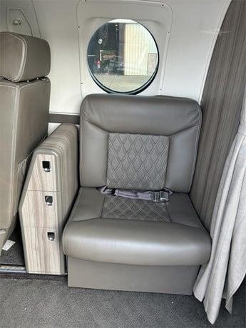 1994 BEECHCRAFT KING AIR C90B Photo 4