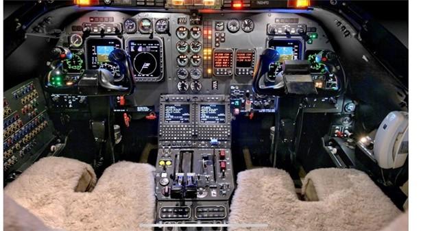 2001 BEECHCRAFT BEECHJET 400A Photo 5