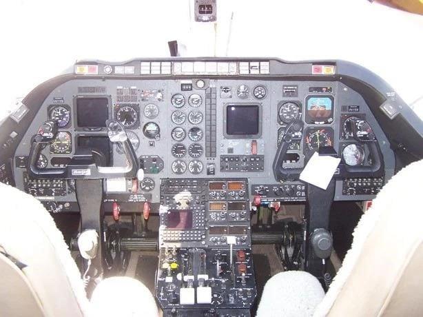 1988 BEECHCRAFT BEECHJET 400 Photo 5