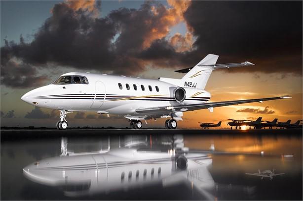 2001 HAWKER 800XP Photo 2