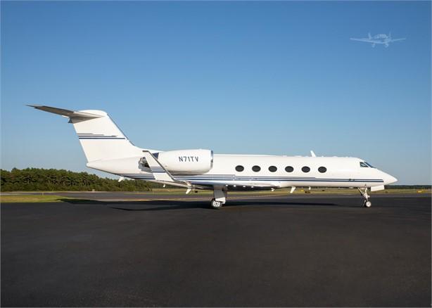 2001 GULFSTREAM GIVSP Photo 2