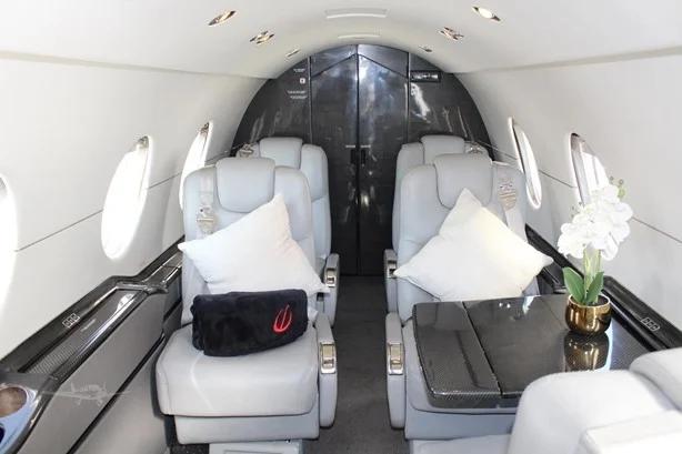 2000 BEECHCRAFT BEECHJET 400A Photo 4