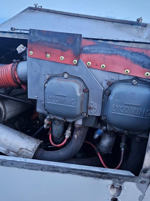 Piper Cherokee PA-28-140 Photo 2