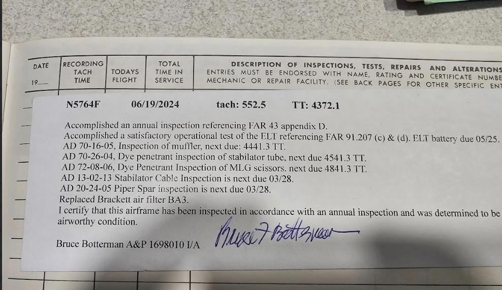 Piper Cherokee PA-28-140 Photo 6