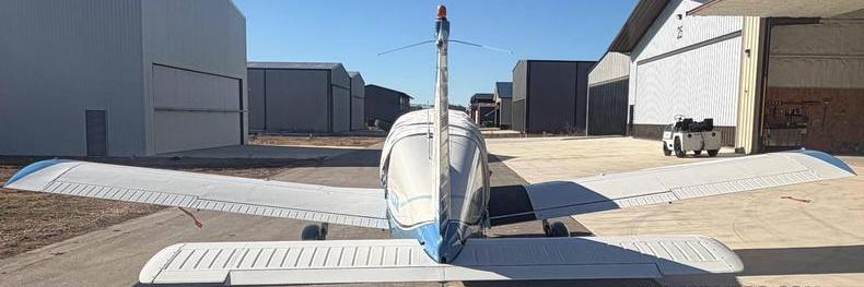 1995 Cherokee 235 Photo 3