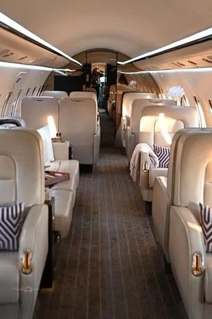 2003 BOMBARDIER CHALLENGER 850 Photo 7