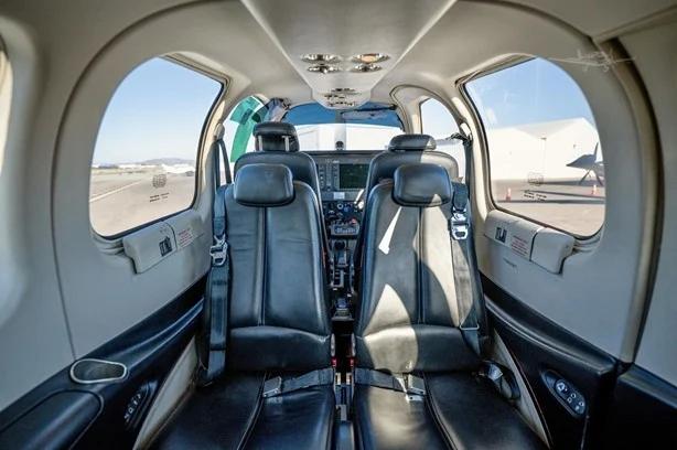 2016 BEECHCRAFT G36 BONANZA Photo 4