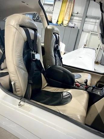 2005 CIRRUS SR22-G2 Photo 5