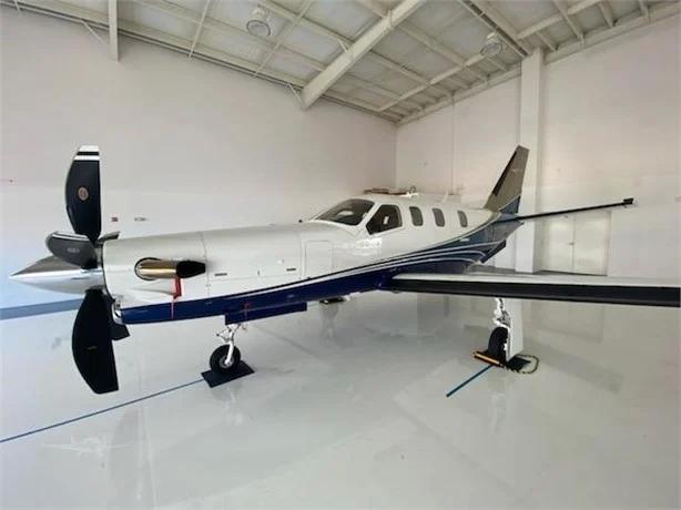 2014 SOCATA TBM 900 Photo 2