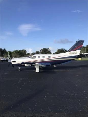 2003 SOCATA TBM 700C2 Photo 2