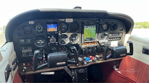 1981 CESSNA 172RG CUTLASS Photo 4