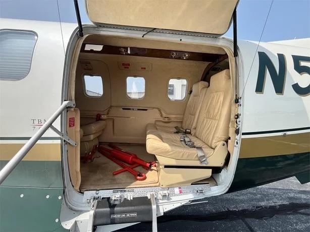 2002 SOCATA TBM 700B Photo 4