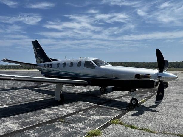 2003 SOCATA TBM 700C2 Photo 2