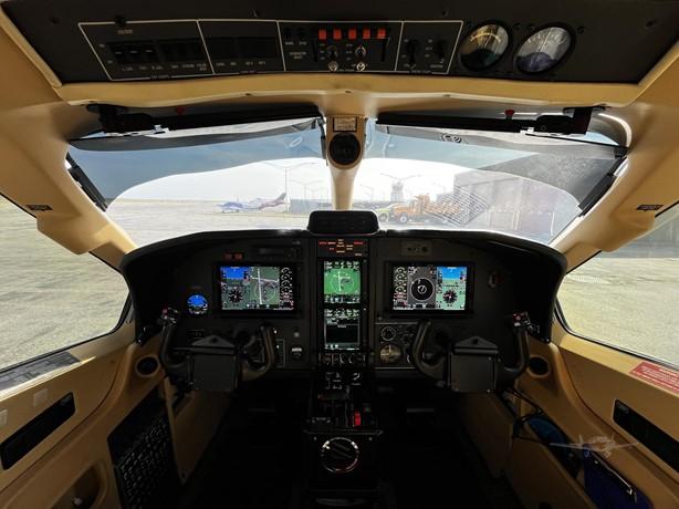 2003 SOCATA TBM 700C2 Photo 6