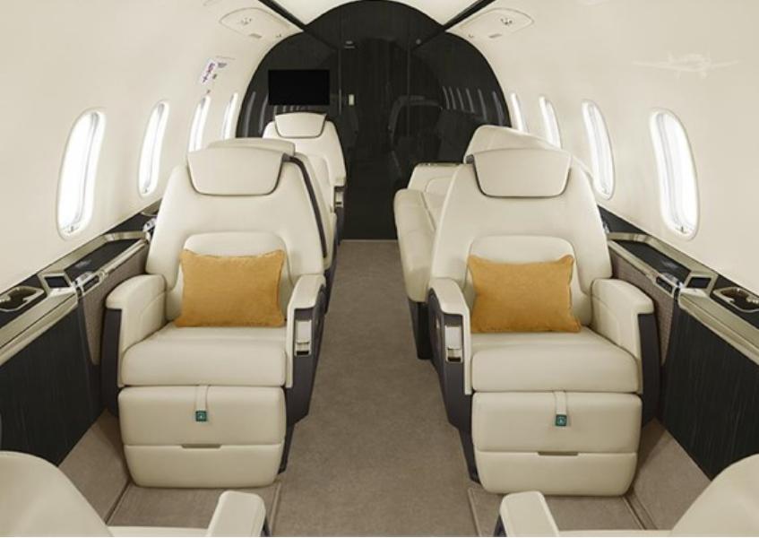 2018 BOMBARDIER CHALLENGER 350 Photo 3