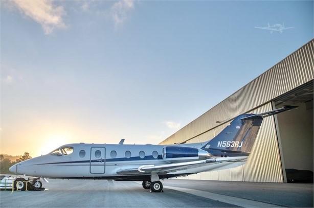 1999 BEECHCRAFT BEECHJET 400A Photo 2