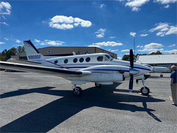 1972 BEECHCRAFT KING AIR E90 Photo 3