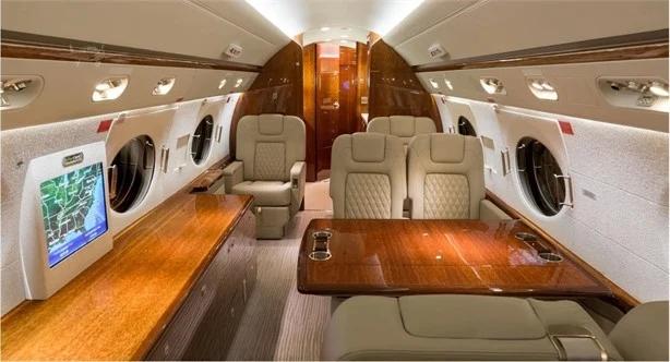 2010 GULFSTREAM G450 Photo 3