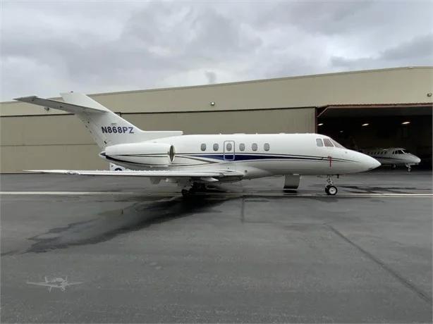 2003 HAWKER 800XP Photo 2