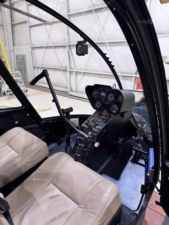 2005 ROBINSON R44 RAVEN II Photo 3