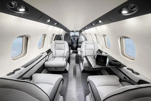 2007 PIAGGIO P-180 AVANTI II Photo 7