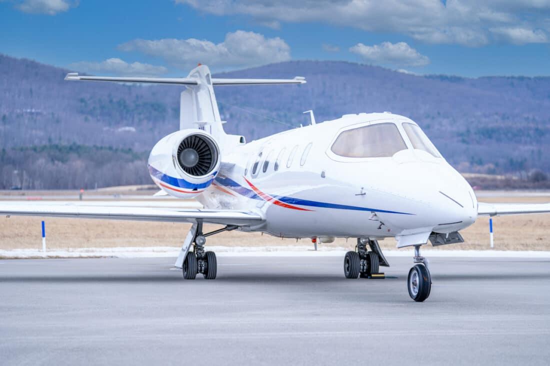 1996 LEARJET 31A Photo 3