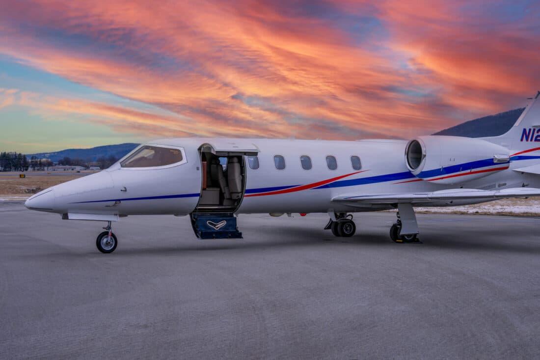 1996 LEARJET 31A Photo 4