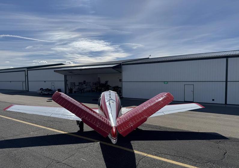 1961 Beechcraft Bonanza P35 V-Tail Photo 4