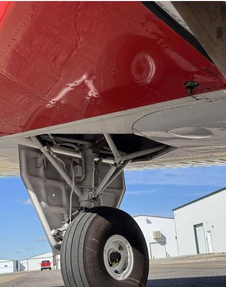 1961 Beechcraft Bonanza P35 V-Tail Photo 2