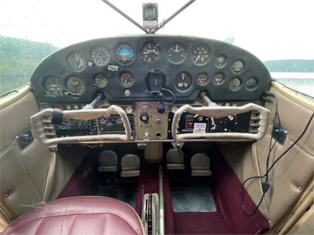 1955 CESSNA 180 FLOATPLANE Photo 4