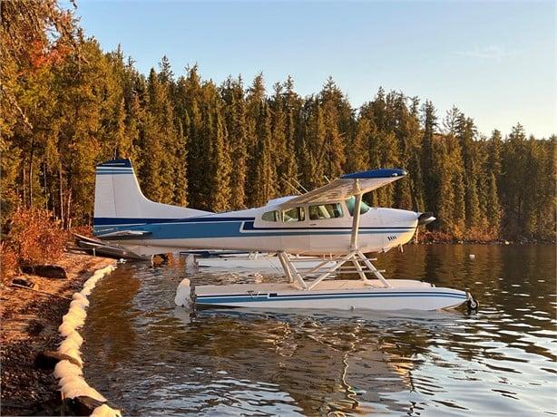 1975 CESSNA 180 AMPHIBIAN Photo 2