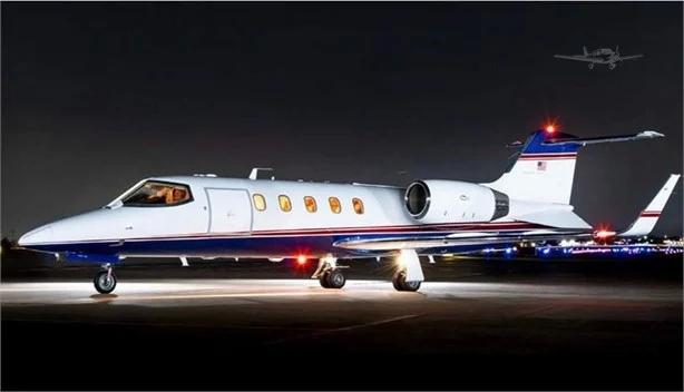 1995 LEARJET 31A Photo 3