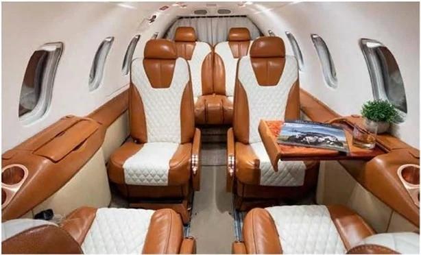 1995 LEARJET 31A Photo 4