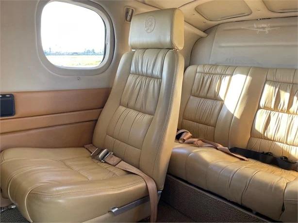 1981 CESSNA P210N Photo 6