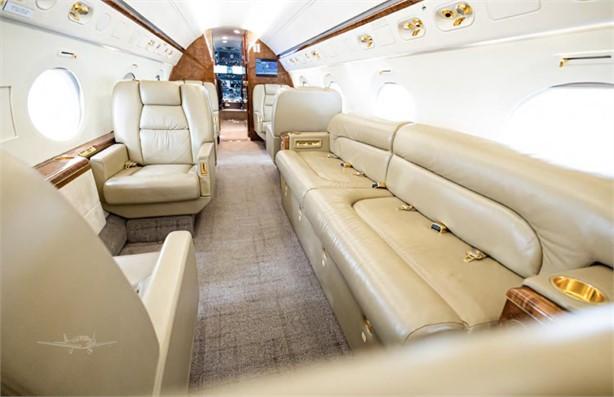 2005 GULFSTREAM G550 Photo 3