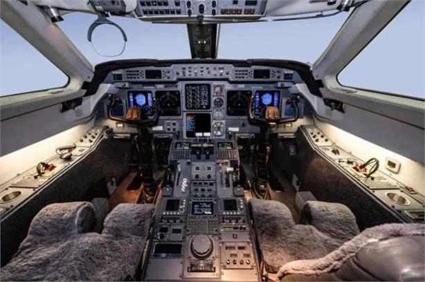 1999 GULFSTREAM GV Photo 6