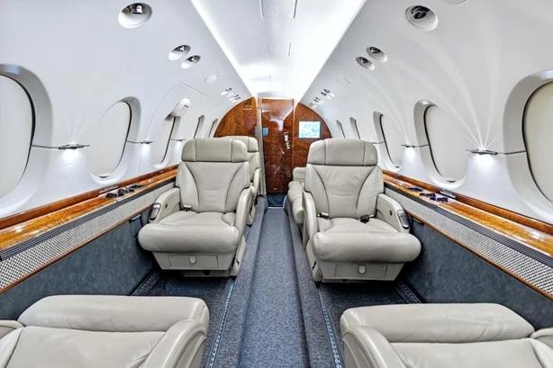 2005 HAWKER 800XPI Photo 3