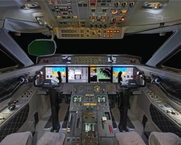2013 GULFSTREAM G650 Photo 3