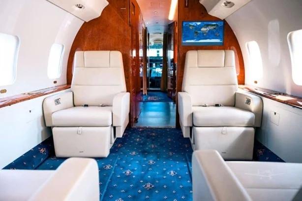 2002 BOMBARDIER GLOBAL EXPRESS Photo 3