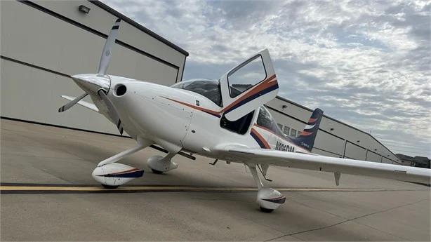 2013 CIRRUS SR20-G3 Photo 5