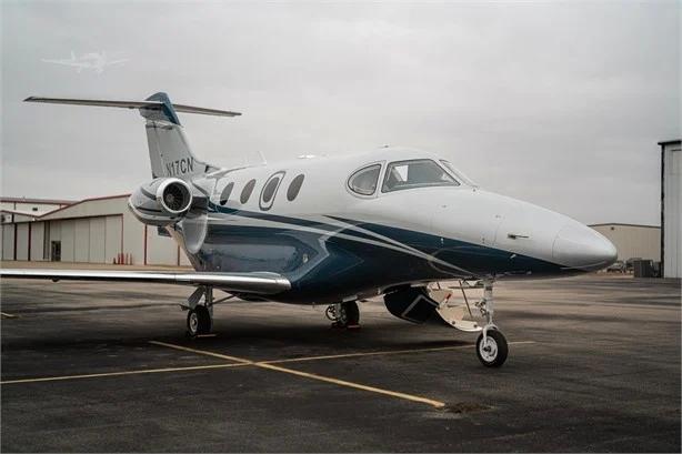 2005 BEECHCRAFT PREMIER I Photo 2