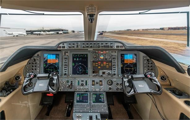 2005 BEECHCRAFT PREMIER I Photo 7